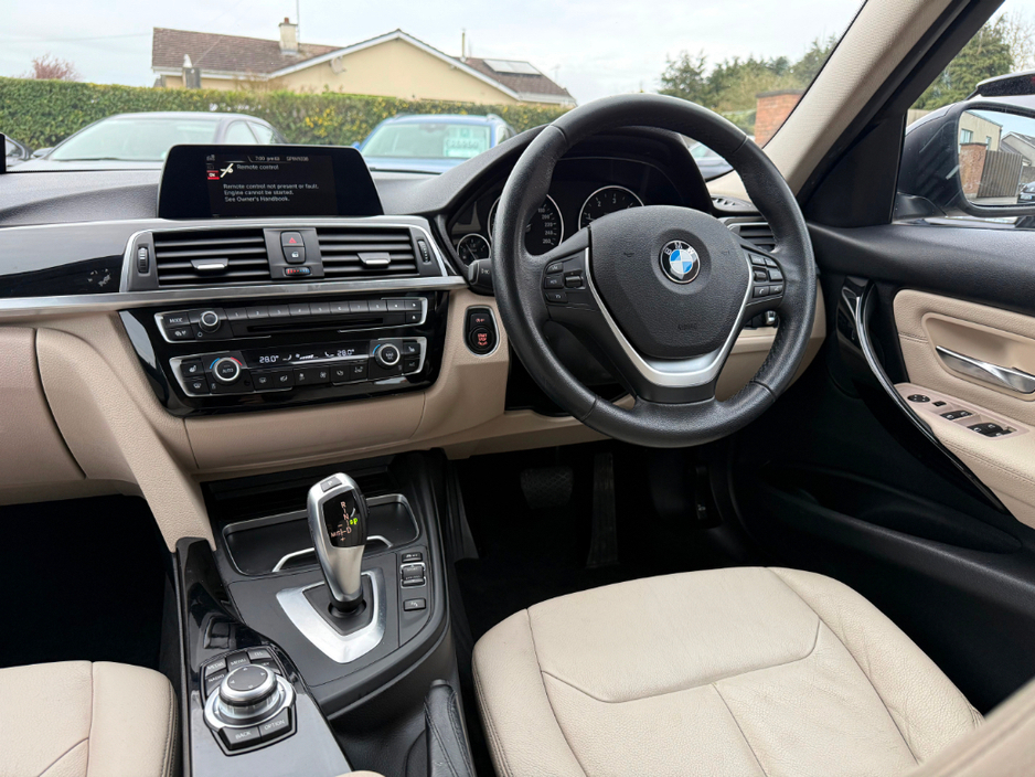 2016 BMW 3 Series - image 19