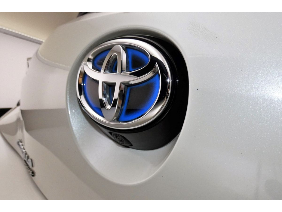 2020 Toyota Corolla - image 27