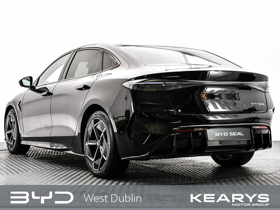2024 BYD Seal - image 2