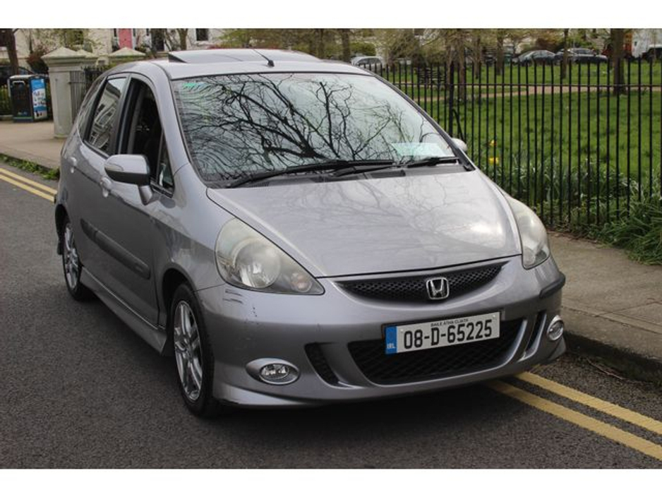 2008 Honda Jazz - image 2