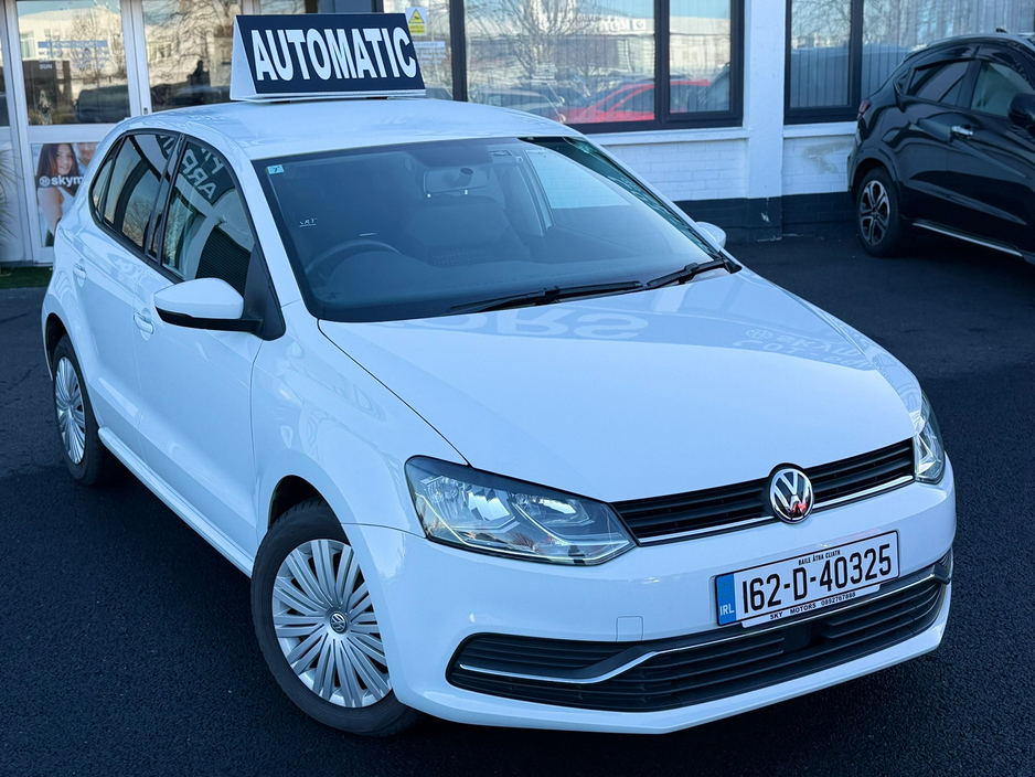 2016 Volkswagen Polo  €12,390