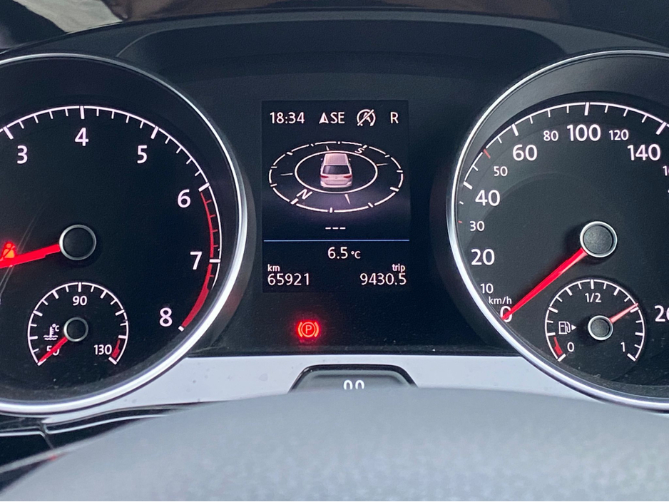 2020 Volkswagen Touran Highline/Auto/7 Seats €28,900