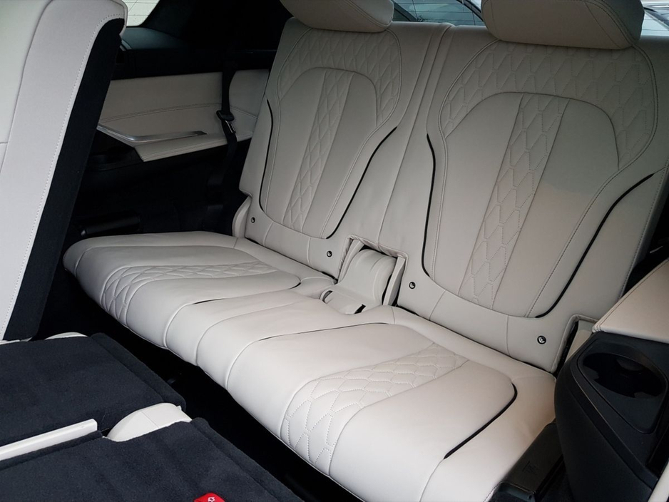 2025 BMW X7 xDrive40d M Sport €179,995