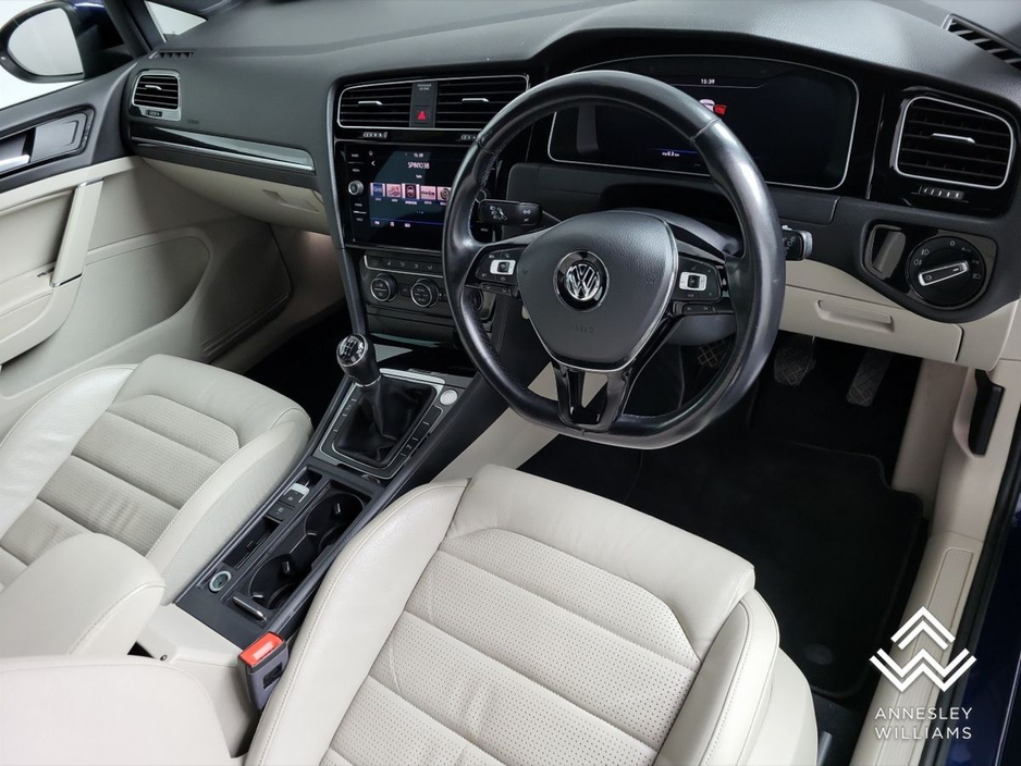 2020 Volkswagen Golf 1.5 TSI 150HP Highline €21,950