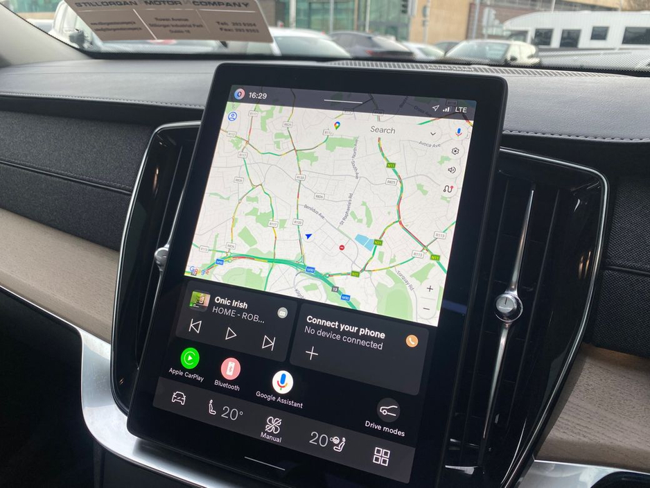 2025 Volvo XC90 - image 21