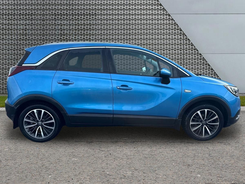 2020 Opel Crossland X - image 6