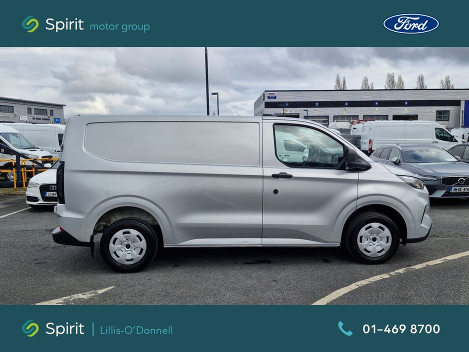 2025 Ford Transit - image 11