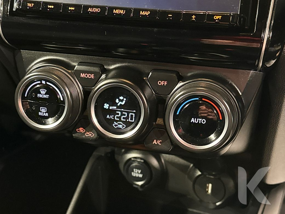 2021 Suzuki Swift - image 23