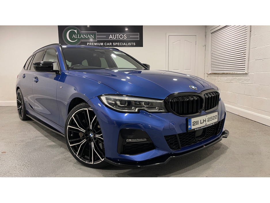 2021 BMW 3 Series - image 9