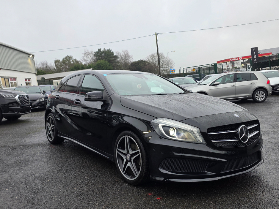 2013 Mercedes-Benz A Class A180 AMG INTERIOR HALF LEATHER - ALCANTARA SEATS / HI SPEC / LOW ROAD TAX BAND / SIMI DEALER