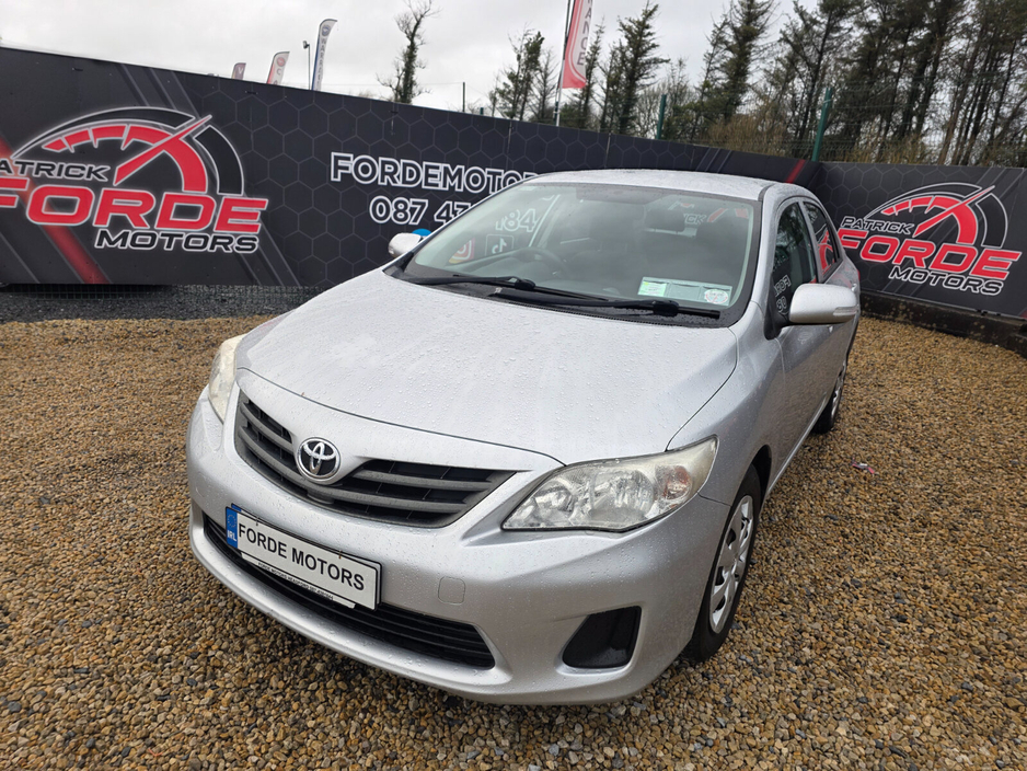 2012 Toyota Corolla - image 2