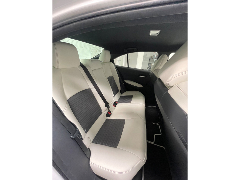 2022 Toyota Corolla - image 16