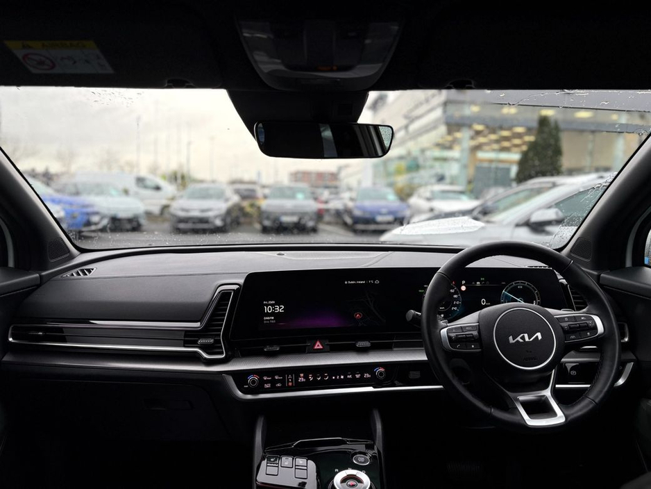 2025 Kia Sportage 1.6 Plug in hybrid €44,995