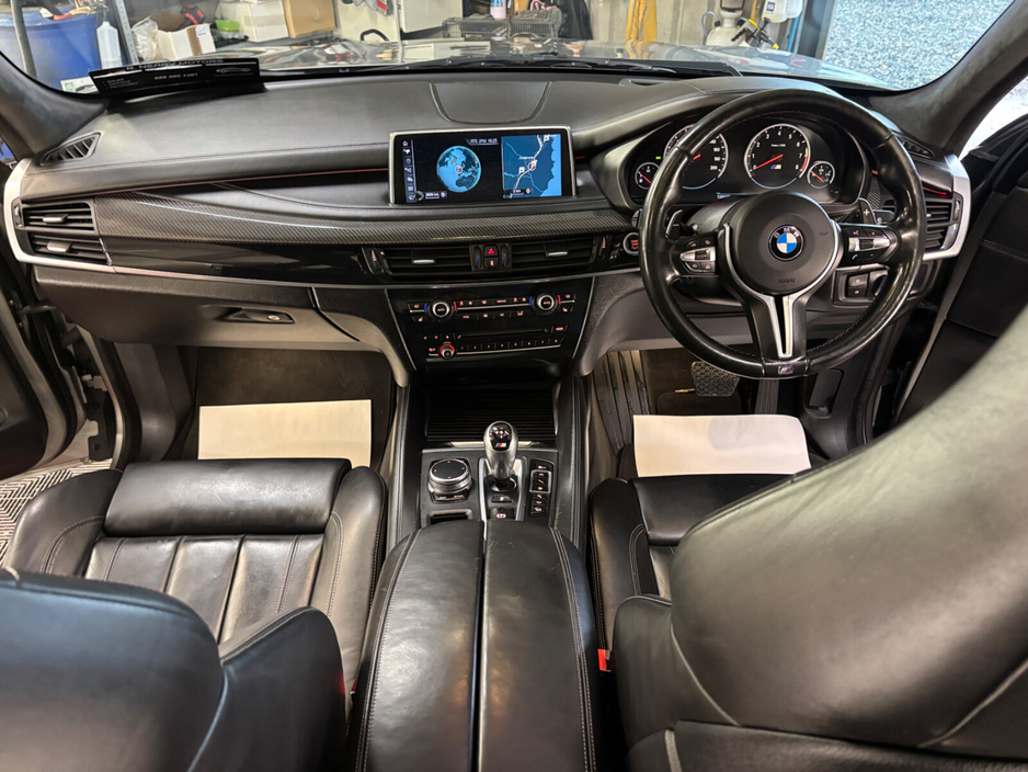 2017 BMW X5 - image 14