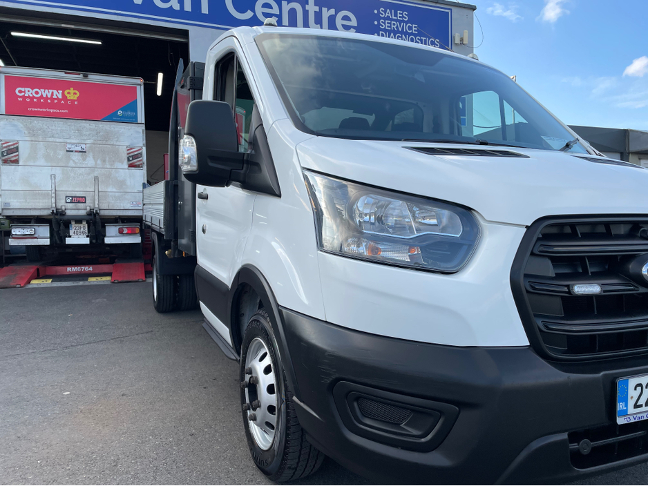 2022 Ford Transit - image 13