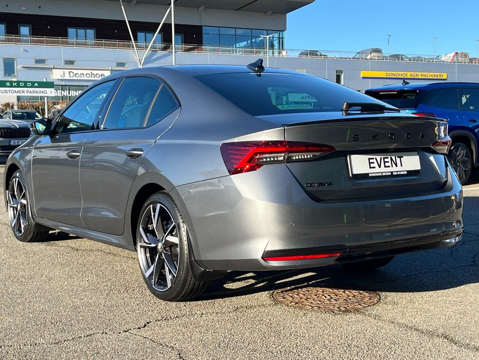 2026 Skoda Octavia - image 2