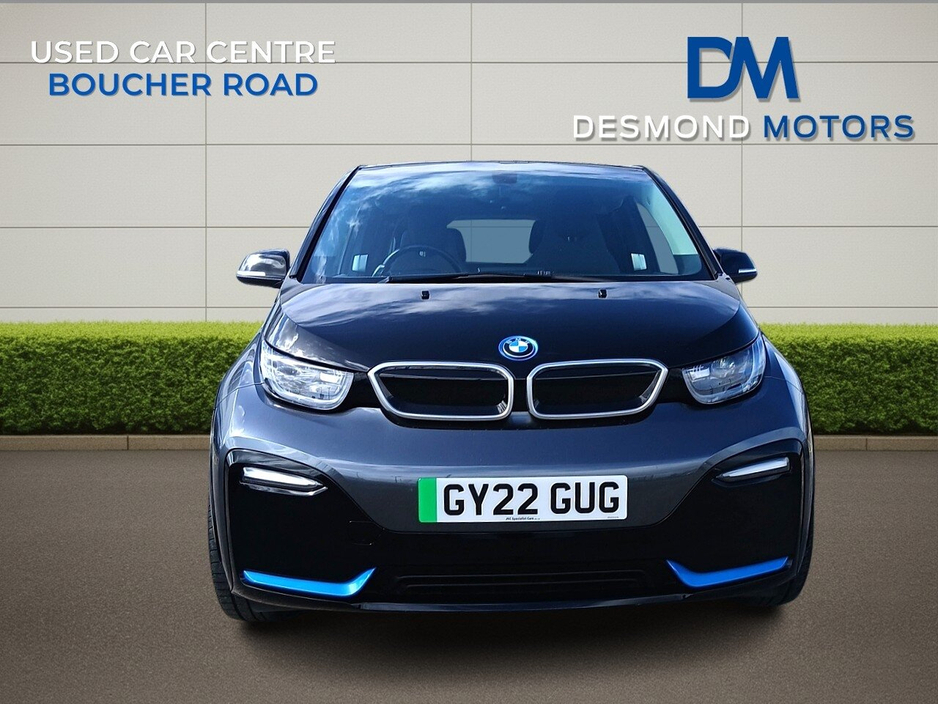 2022 BMW i3 - image 7