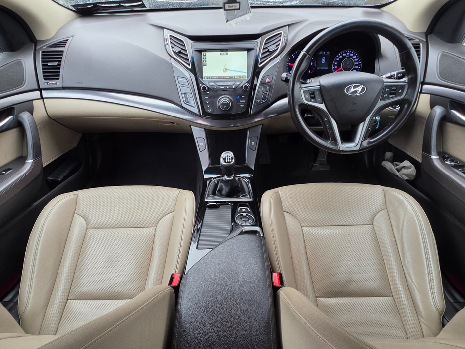 2017 Hyundai i40 - image 12