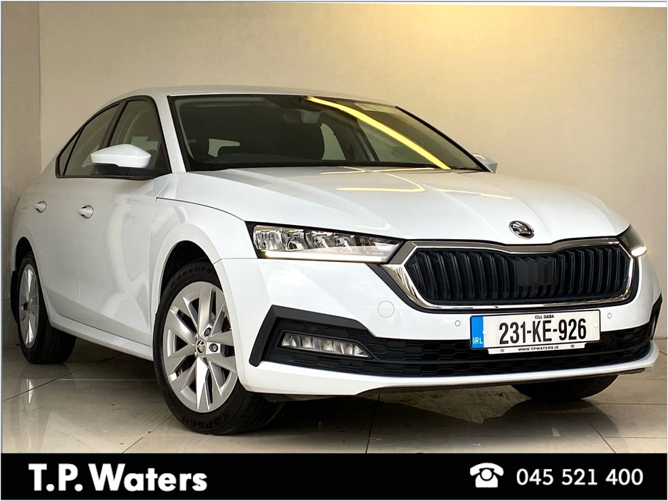 2023 Skoda Octavia - image 17