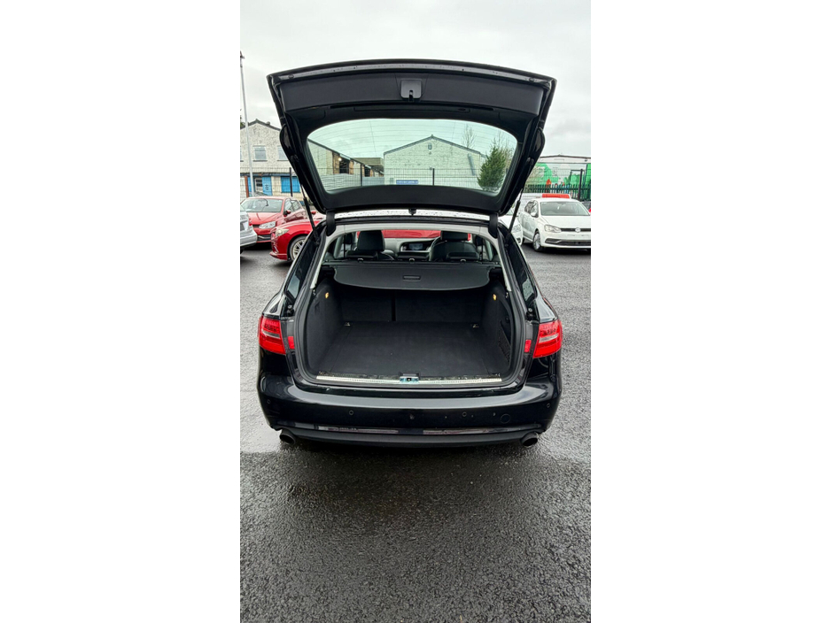 2014 Audi A4 2.0 TFSI 221BHP S TR. QU. S LINE AVANT €12,999