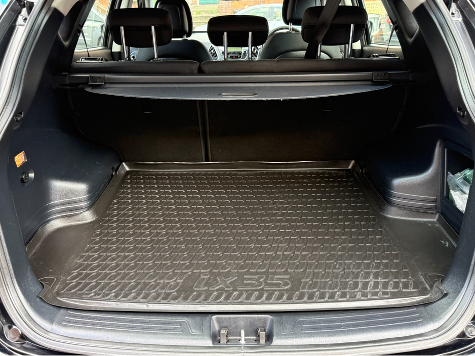 2012 Hyundai ix35 - image 7