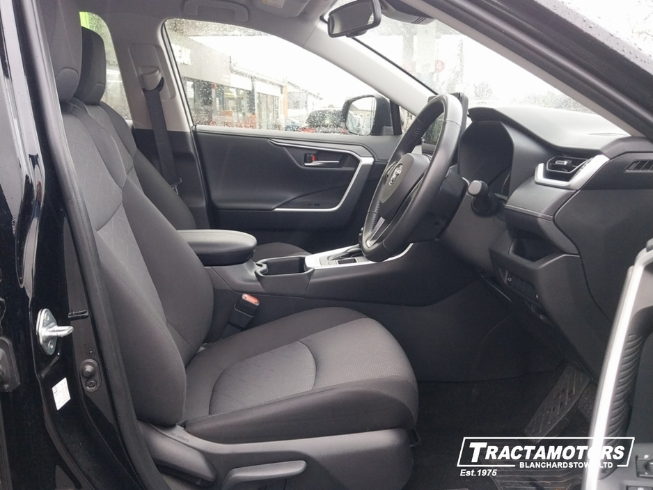 2024 Toyota Rav4 HYBRID LUNA €39,999