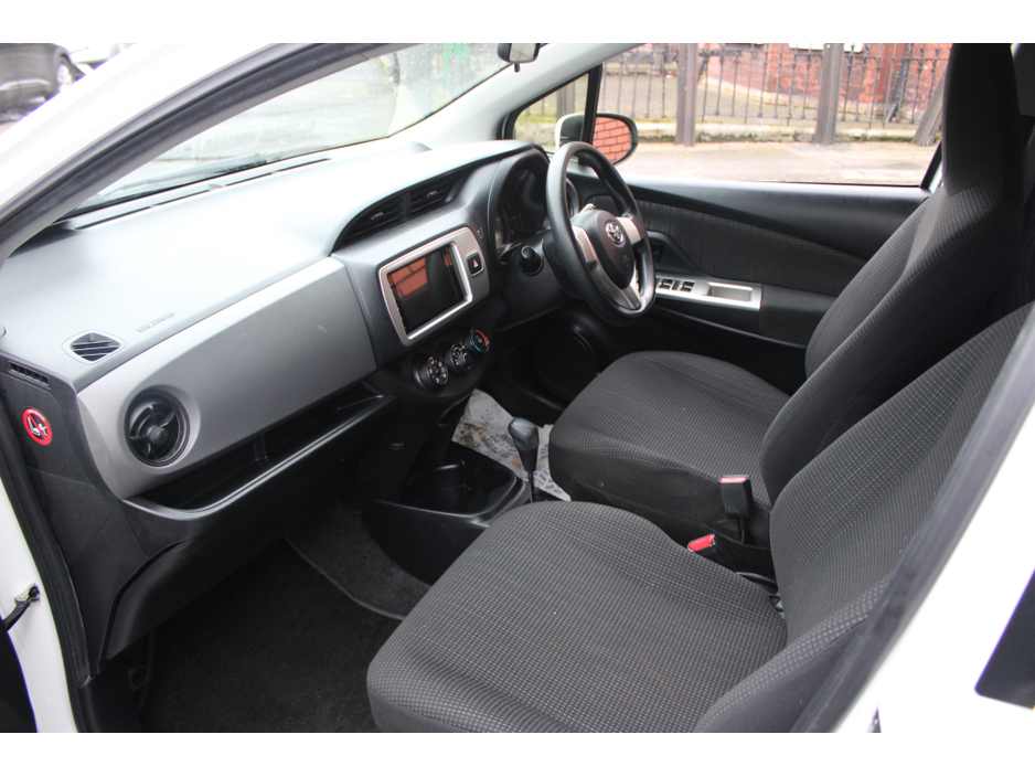 2016 Toyota Vitz 1.0 PETROL 69 BHP 5DR AUTOMATIC €9,750