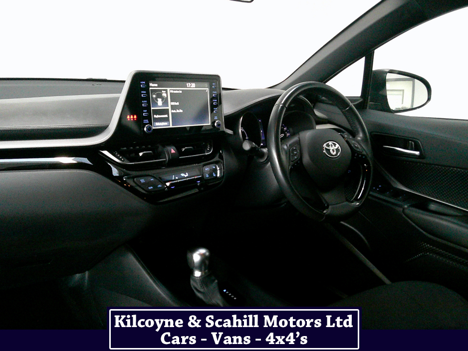 2020 Toyota C-HR - image 16