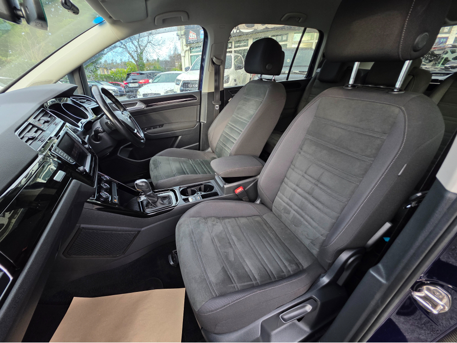 2016 Volkswagen Touran ( 162 REG 1.4 HIGHLINE 7 SEATER CARPLAY ANDROID AUTO LARGE TOUCH SCREEN - SPECIALISING IN IMPORTS OF GERMAN AUTOMATIC HI SPEC €16,950