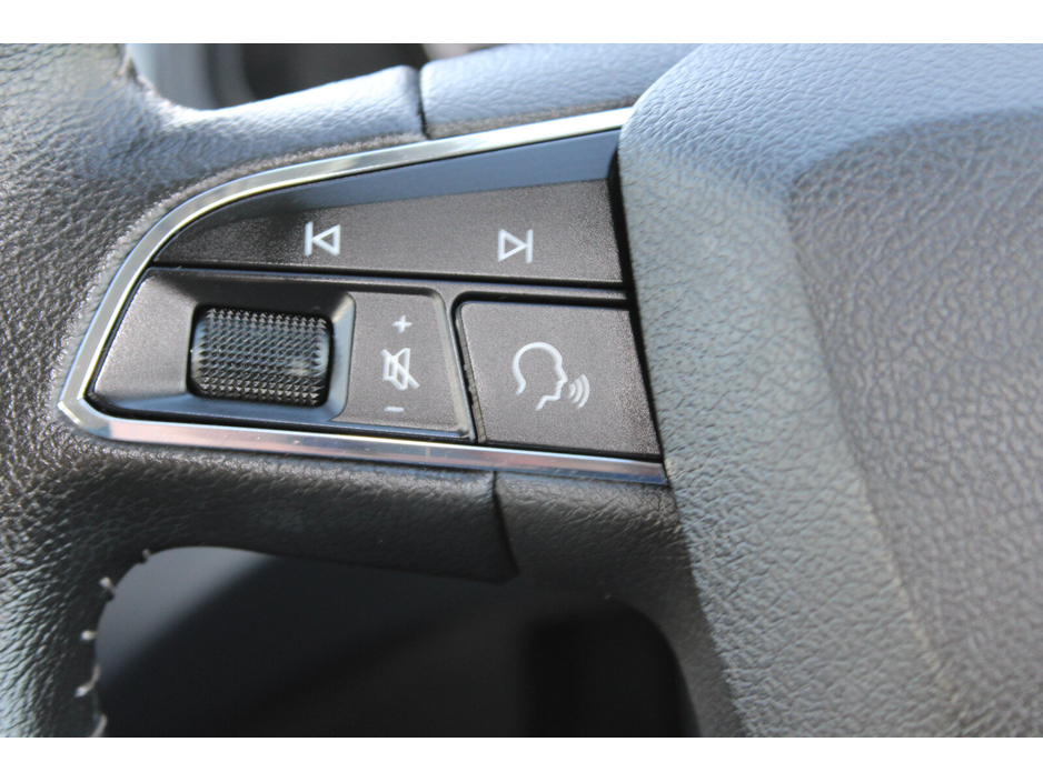 2021 SEAT Arona - image 21