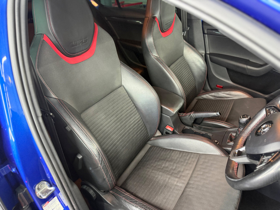 2015 Skoda Octavia - image 21