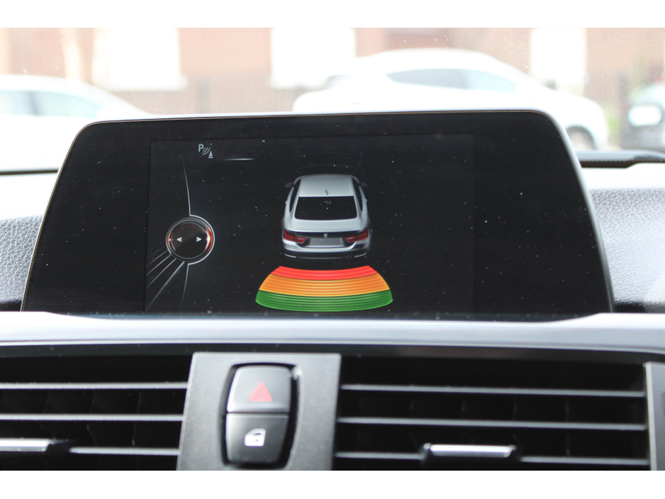 2016 BMW 4 Series - image 8