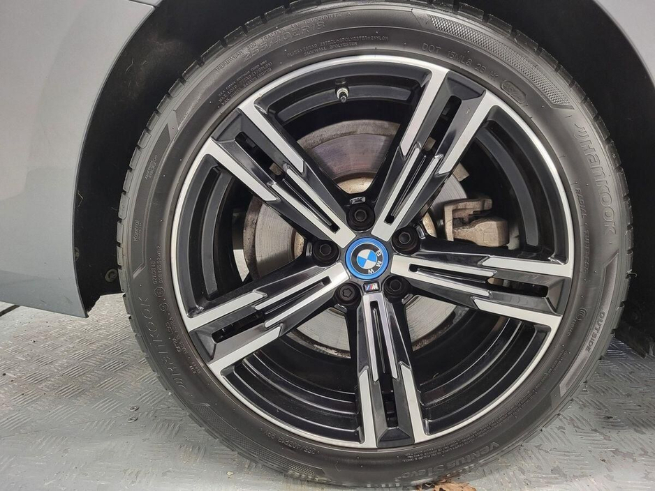 2024 BMW 3 Series 330e M Sport Saloon €47,975