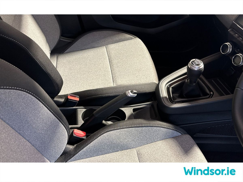 2024 Renault Clio TCe 90 DFull Evolution €20,995