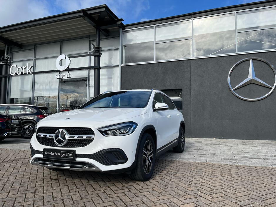 2022 Mercedes-Benz GLA Class - image 15