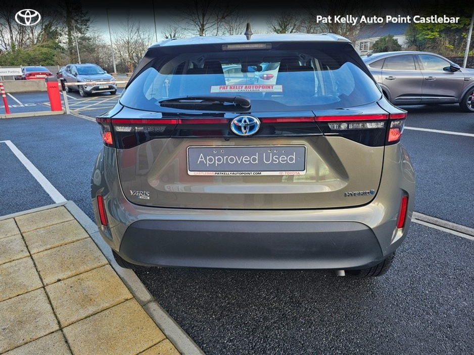 2023 Toyota Yaris Cross YARIS CROSS LUNA €27,900