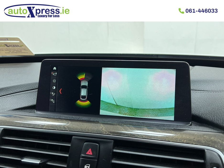 2017 BMW 3 Series - image 39