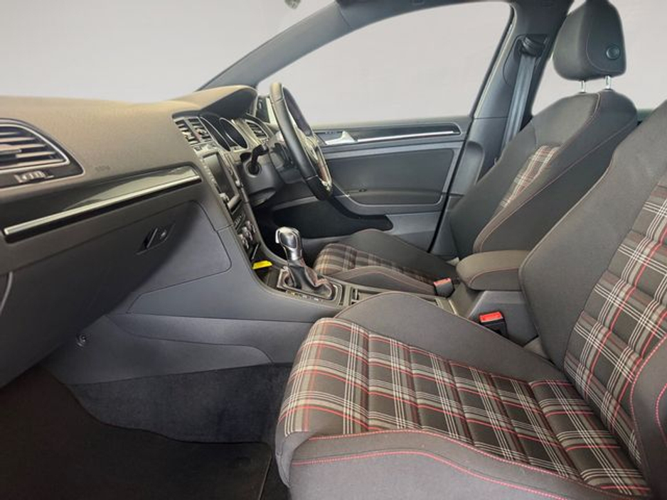 2016 Volkswagen Golf 2.0 TSI GTI DSG €19,250