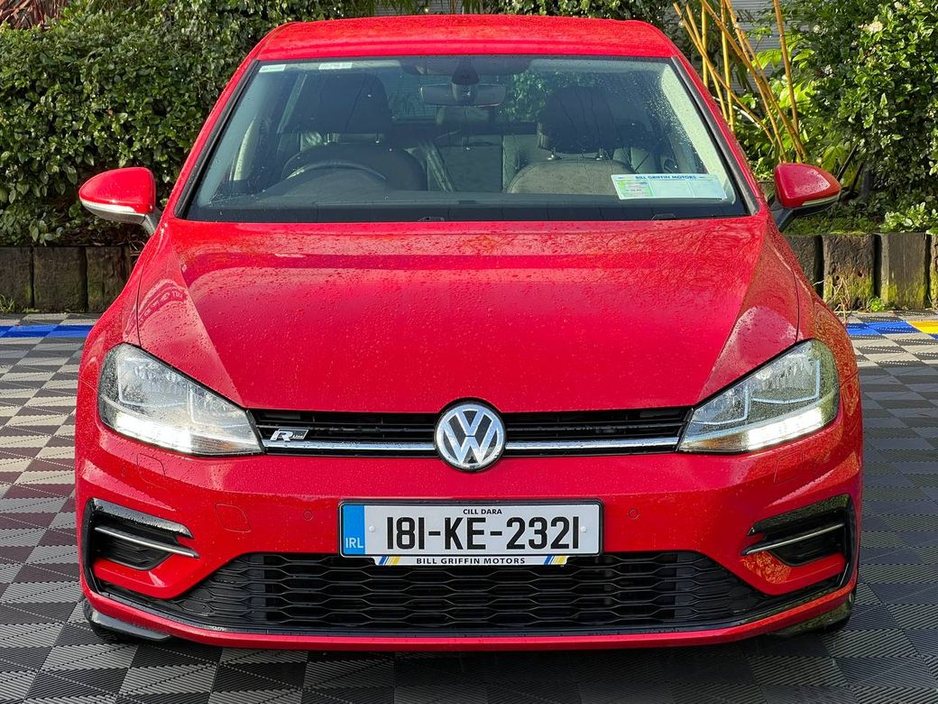 2018 Volkswagen Golf HIGHLINE R-LINE 1.0 TSI // 17" ALLOYS // APPLE CARPLAY/ANDROID AUTO // HEATED SEATS €18,900