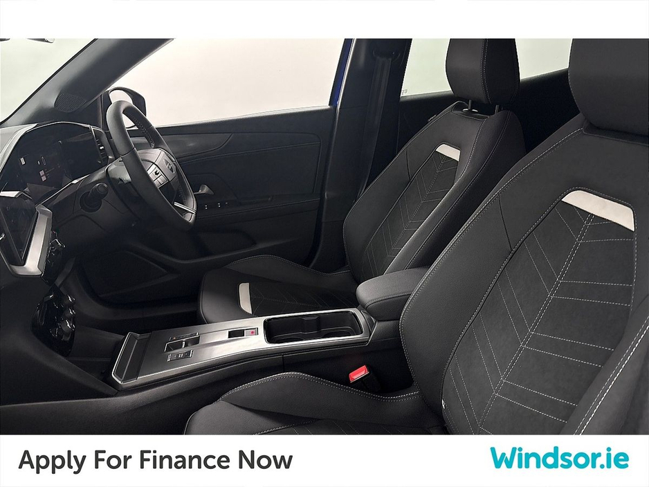 2025 Opel Mokka Hybrid GS 1.2 136hp Hybrid €34,995