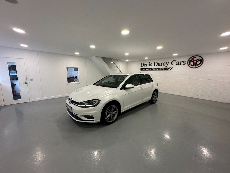 2019 Volkswagen Golf - image 10