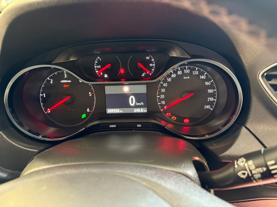 2018 Opel Grandland X - image 11