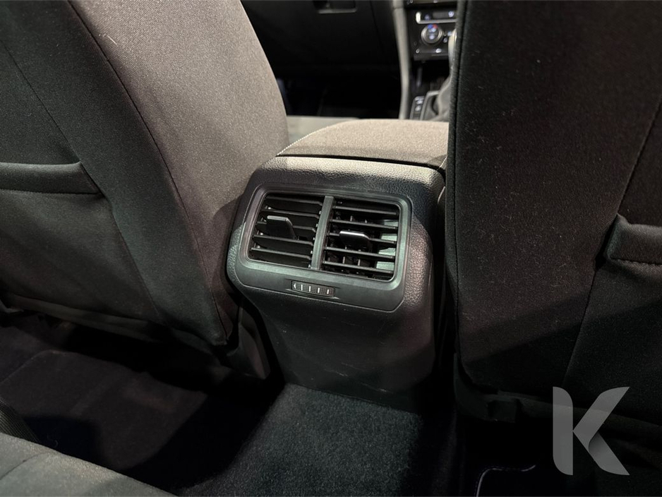 2018 Volkswagen Golf - image 13