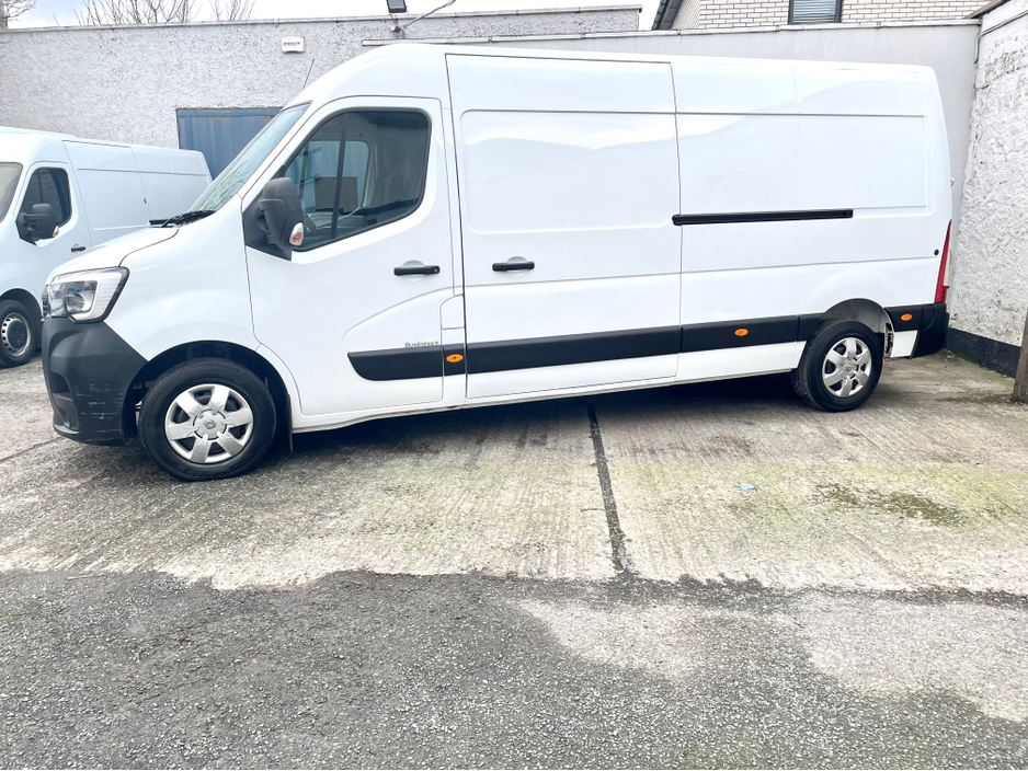 2023 Renault Master LM35 BUSINESS+ 2.3 BLUE DCI 135PS LWB €19,000