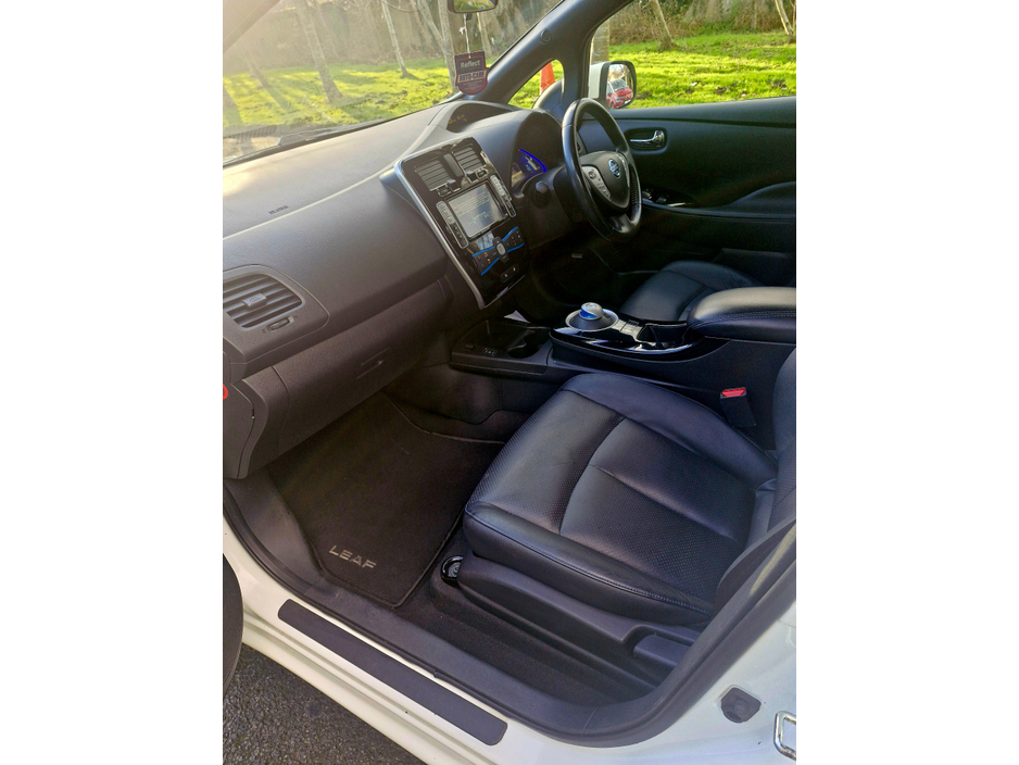 2014 Nissan Leaf E TEKNA 5DR ELECTRIC €3,995
