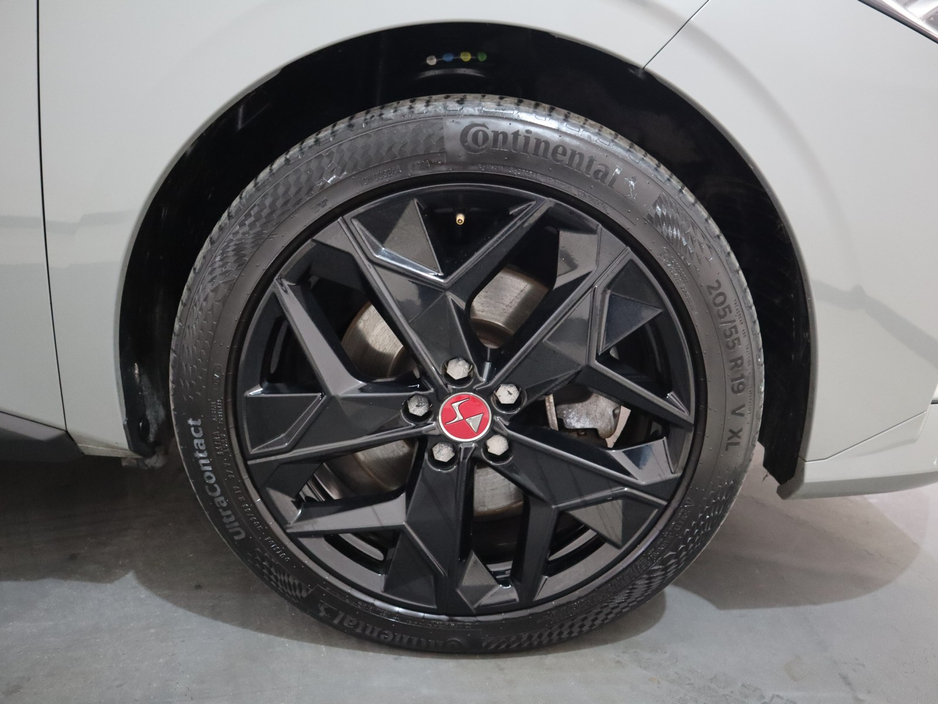 2023 DS Automobiles DS 4 - image 11