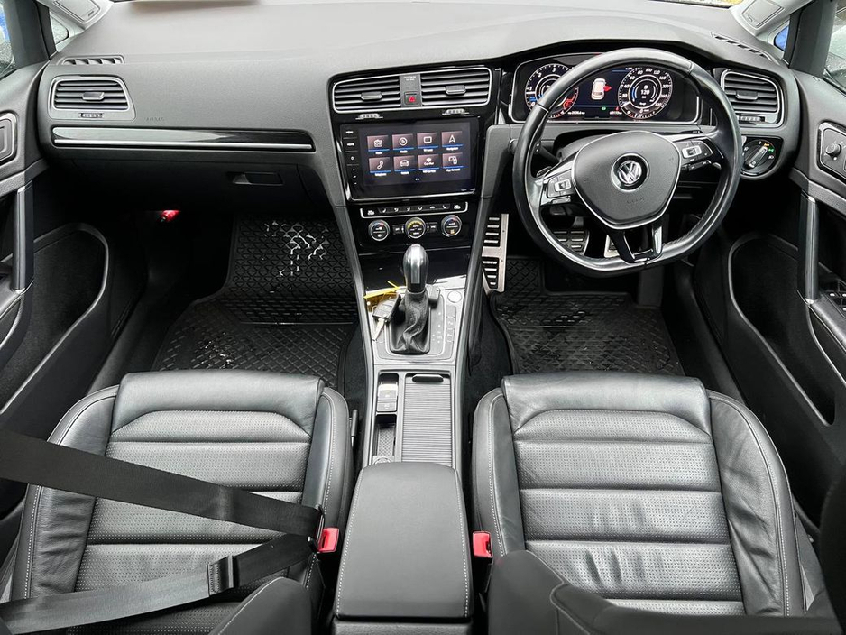 2020 Volkswagen Golf HIGHLINE 2.0 TDI * HUGE SPEC * // LEATHER HEATED SEATS // DYNAUDIO // 360 SURROUND PARKING SENSORS €23,990