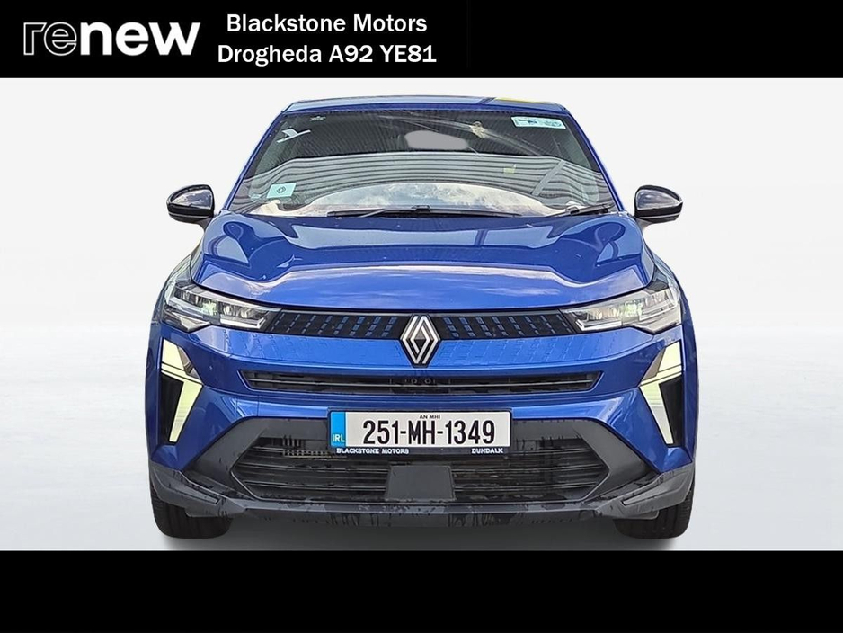 2025 Renault Captur - image 8