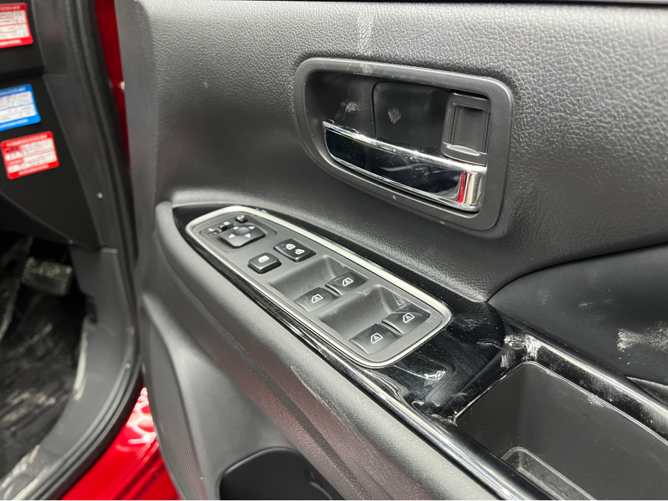 2019 Mitsubishi Outlander €22950 2019 MITSUBISHI OUTLANDER PHEV G PLUS PACKAGE 2.4 AUTOMATIC / CRUISE CONTROL / 360° PARKING CAMERA / ELECTRIC HEATED SEATS / HEATED STEERING WHEEL / PADDLE SHIFTERS €22,950