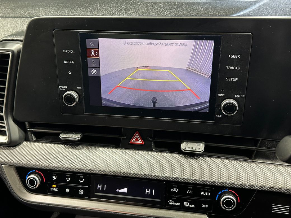 2023 Kia Sportage - image 14